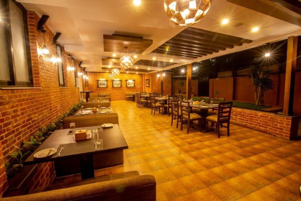 Pashupati Boutique Hotel & Spa Kathmandu Exterior photo